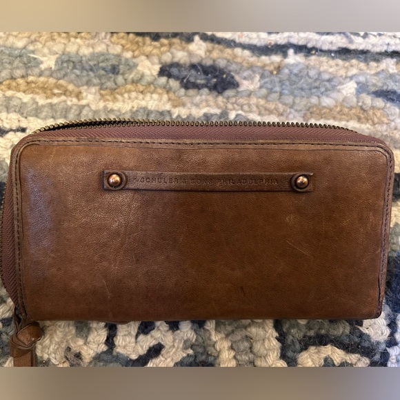 Schuler & Sons Philadelphia Leather Wallet - Picture 4 of 4